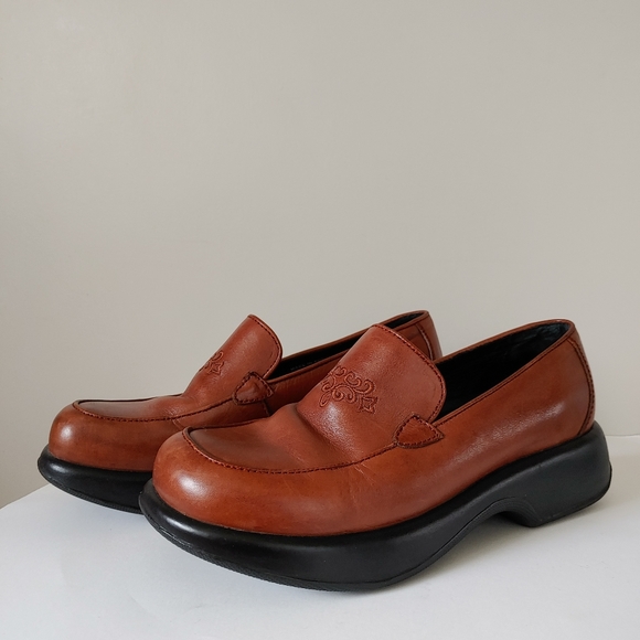 Dansko Shoes - Dansko Juliet Chunky Leather Loafers Size 9 EU 40 Embroidered Brown